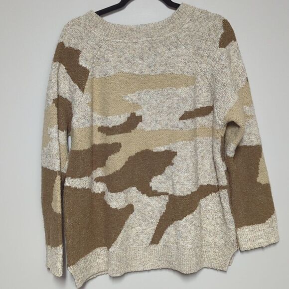 143 Story Brown Camo Crewneck Sweater - Picture 4 of 5